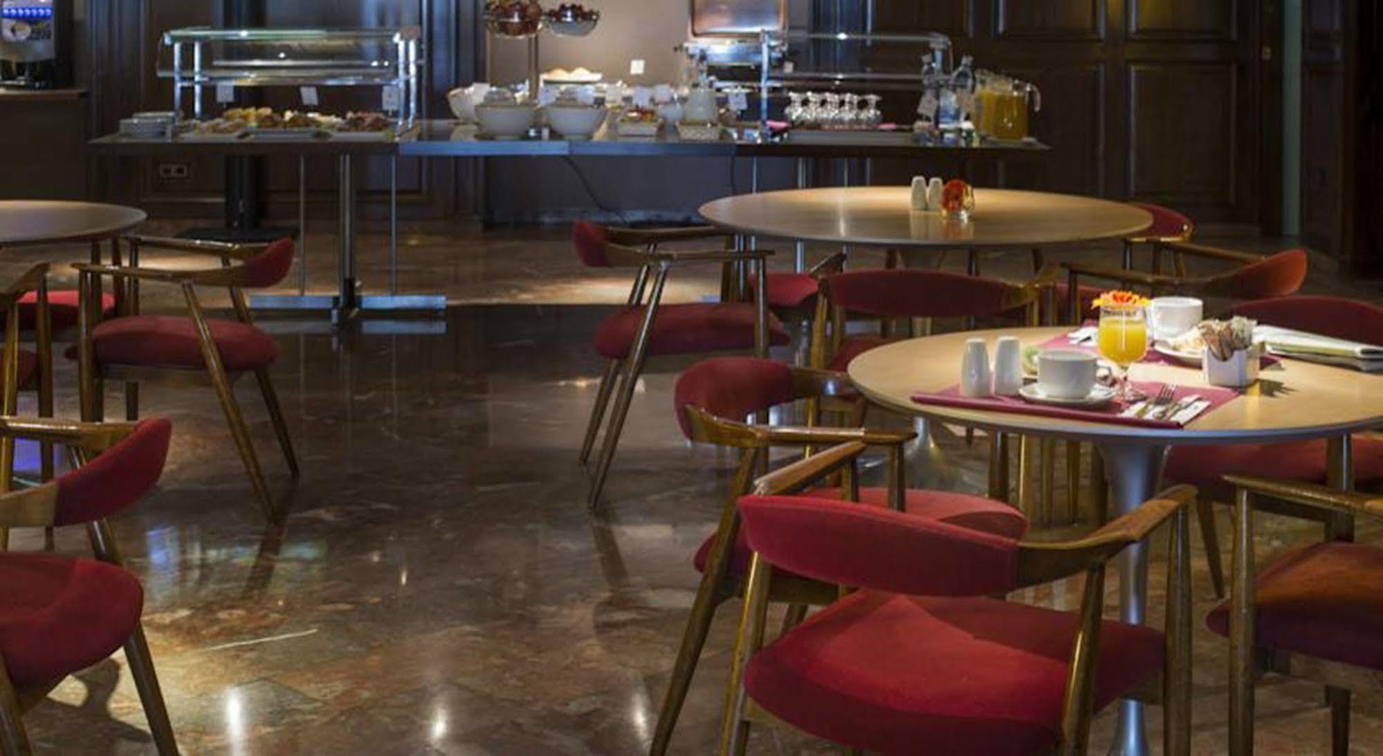 סרגוסה Hotel Goya מסעדה תמונה